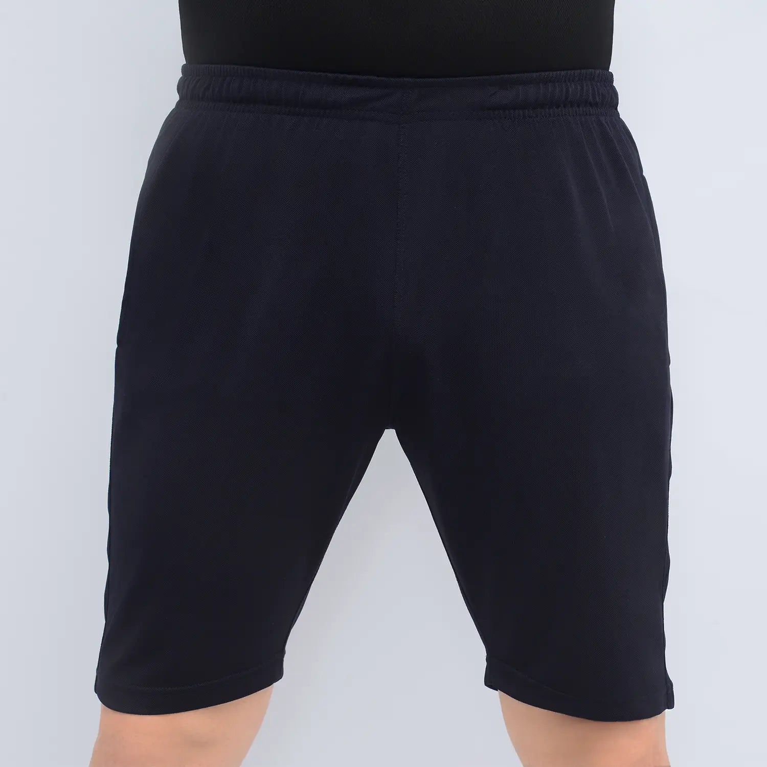 Two quarter shorts price in pakistan