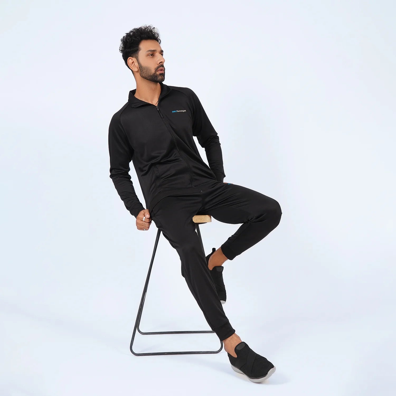 custom tracksuit manufacturer