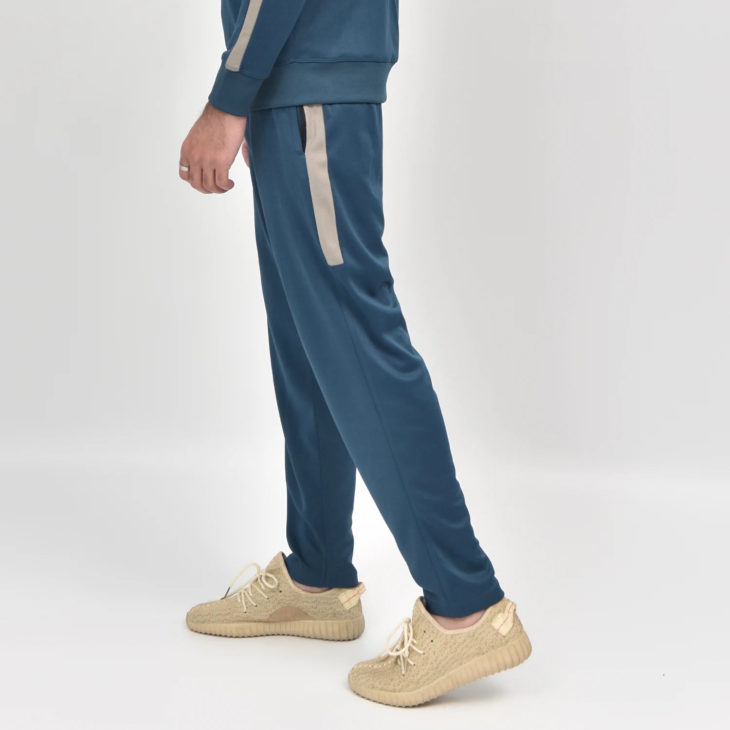 ausman Rovair Active Trouser Marine Blue Beige for men, slim fit active sports trouser with beige contrast and invisible zip style.