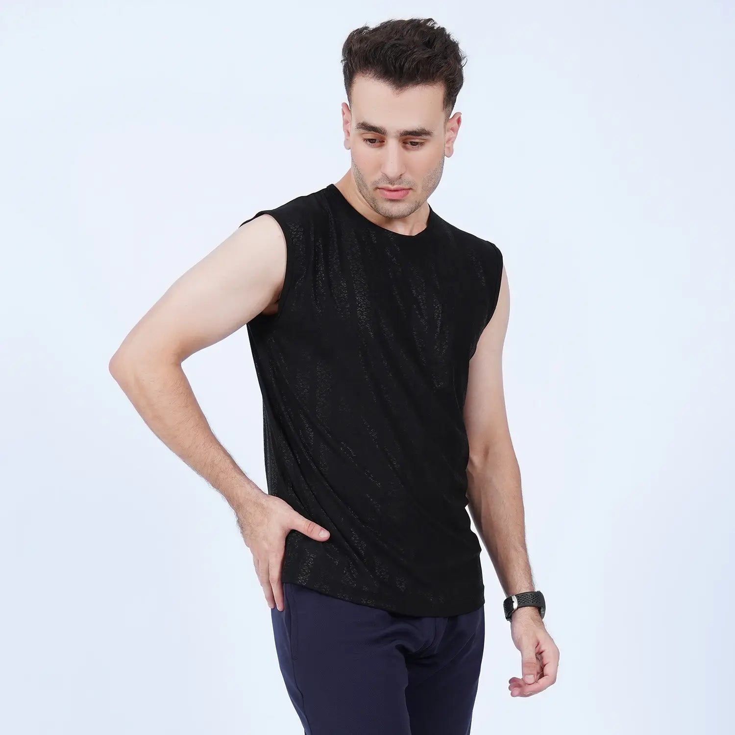 ausman EasyBreathe Printed Sleeveless Active Top Black for men, slim fit sleeveless gym and casual sportswear shirt.
