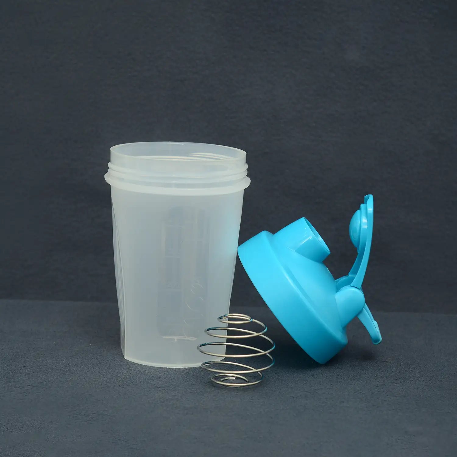 protein powder shaker bottle