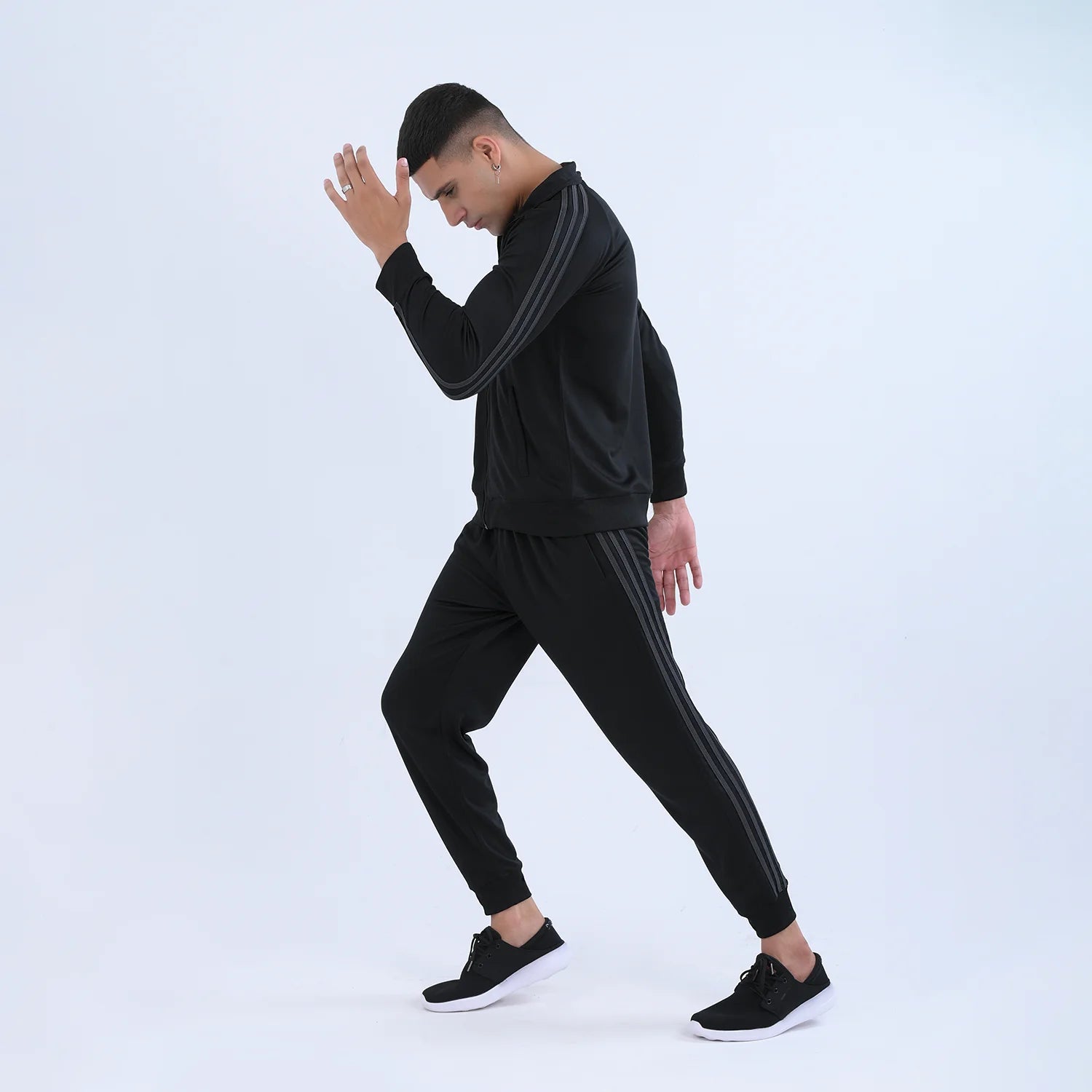 Eerie Black Greyline Tracksuit for Men | AUSMAN tracksuit dri fit