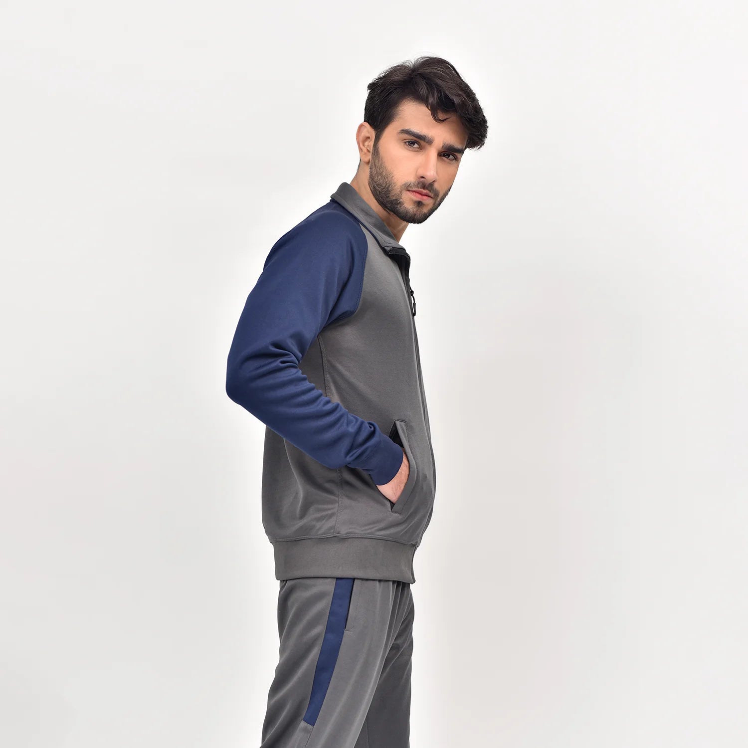 tracksuit shops in lahore