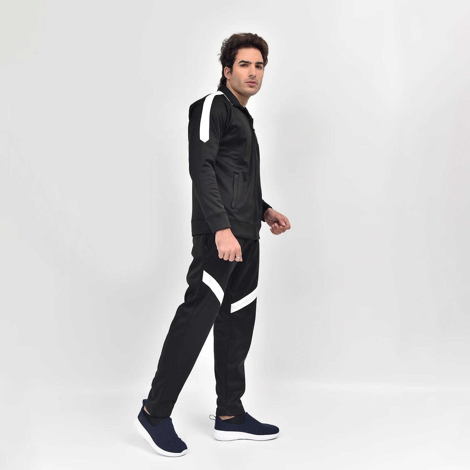 Jet Black CosmoFleece Tracksuit for Men | AUSMAN warm tracksuit for winter