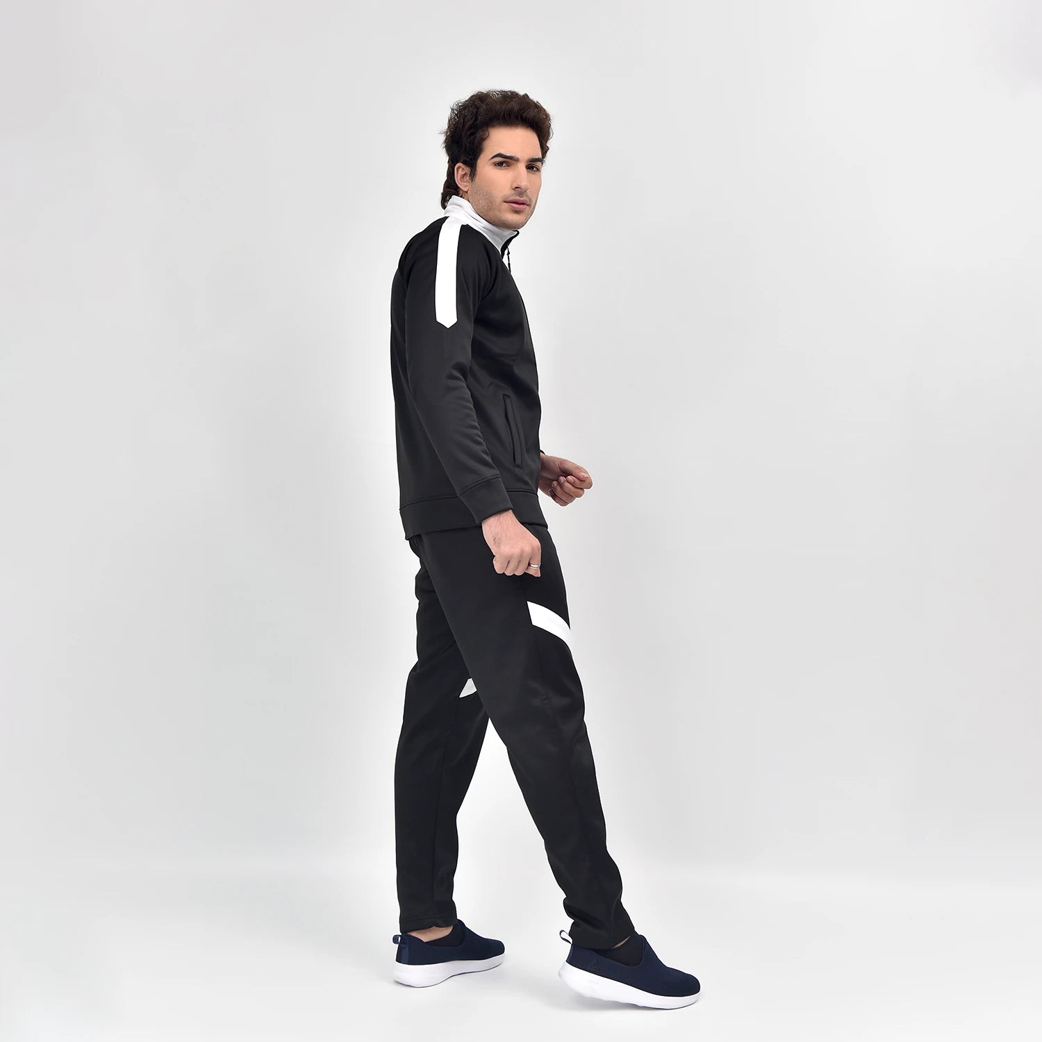 Jet Black CosmoFleece Tracksuit for Men | AUSMAN warmest tracksuit