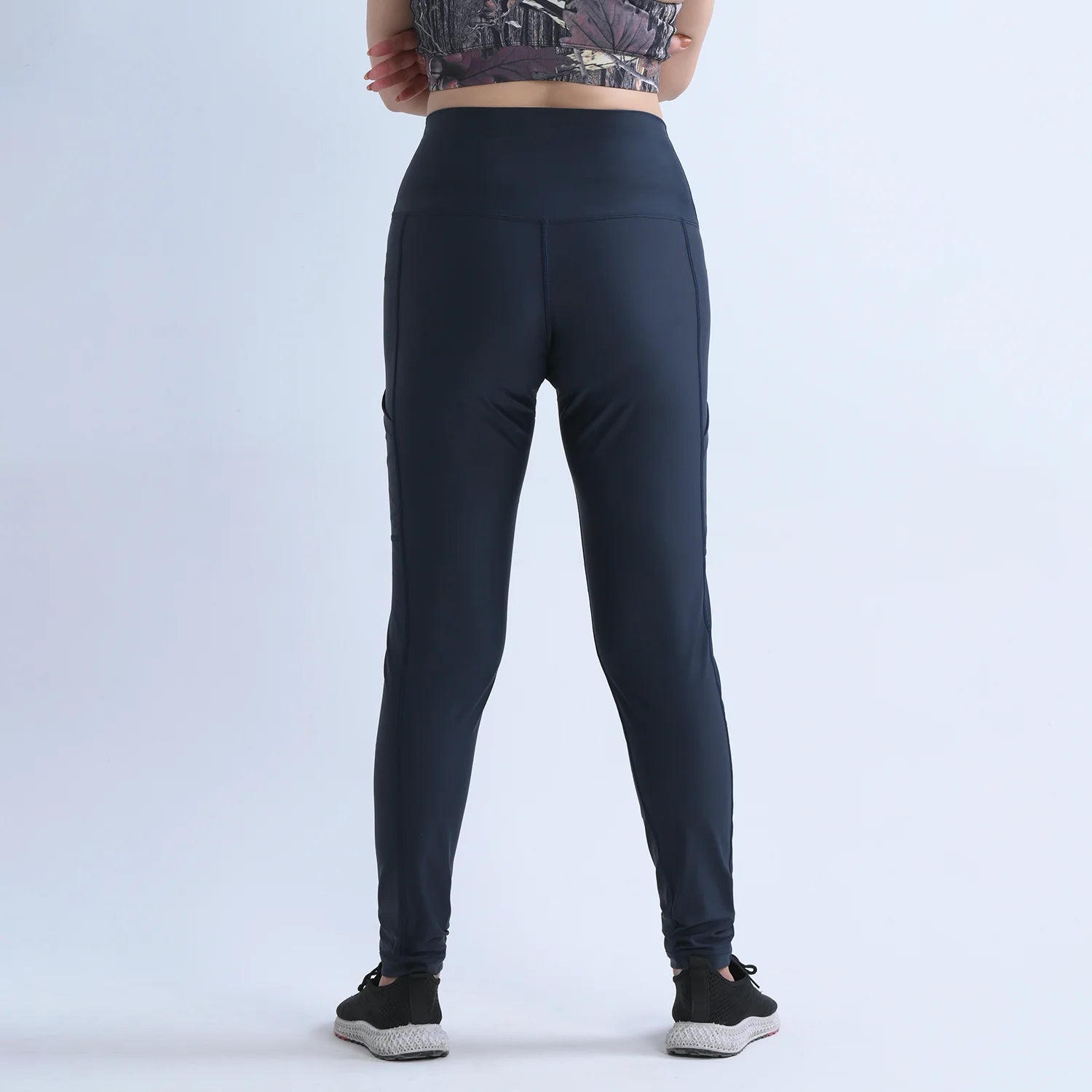 yoga tights pakistan