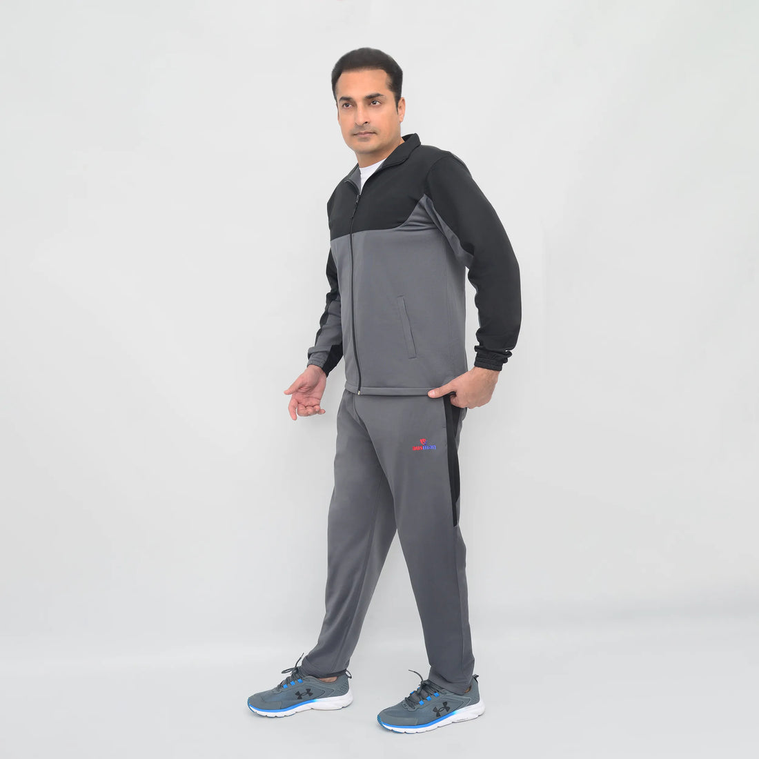 winter tracksuit online pakistan